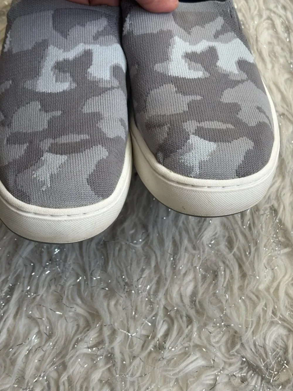 L.L. Bean Gray Women’s Camo‎ Knit Slip-On Sneakers Size 6 Medium